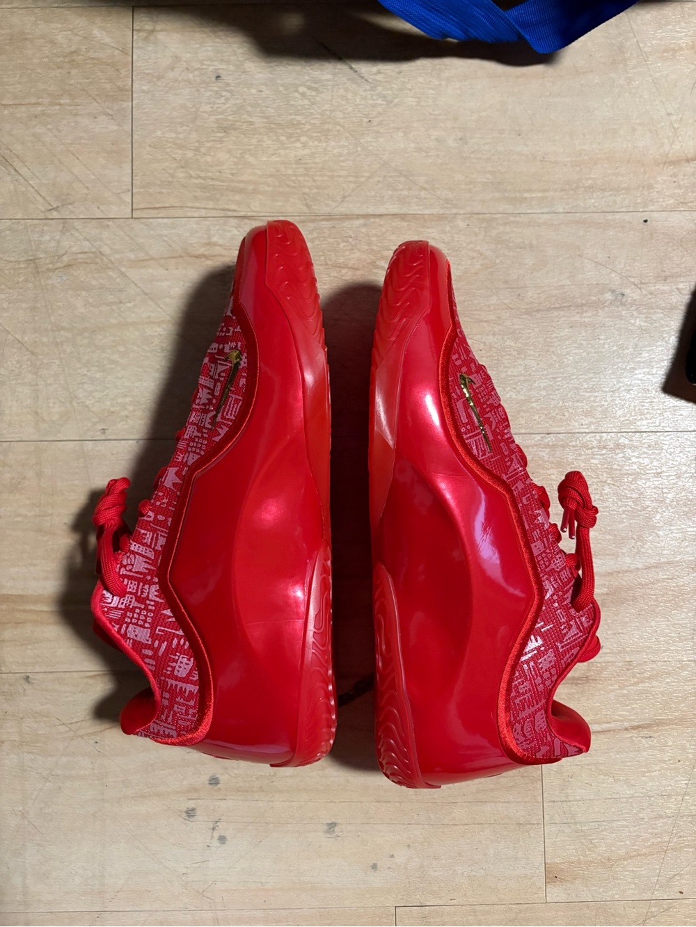 Lebron 23 - Picture 5 of 5